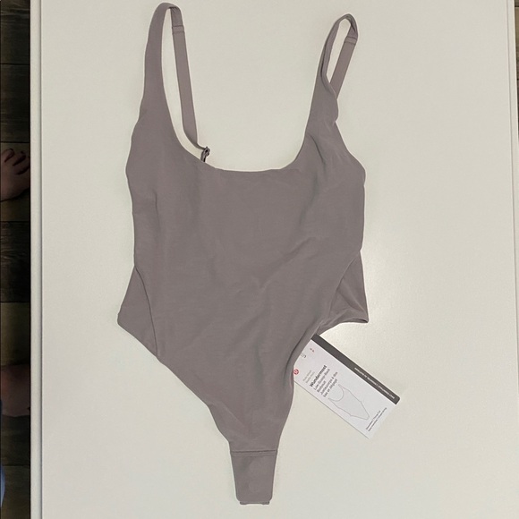 Lululemon Nulu Mesh Scoop Back Sleeveless Bodysuit - NWT - Picture 1 of 10
